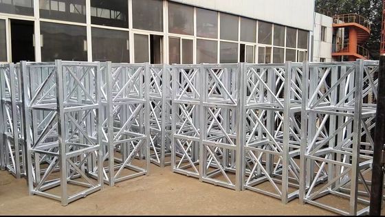 Buen precio Partes de elevadores de pasajeros de 4,0 mm de espesor Torre de mástil con bastidor para elevadores de edificios WICKHAM en línea