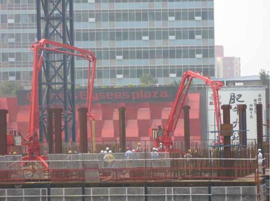 Buen precio Emplazamiento de construcción 13 metros Bombas de hormigón Boom, 4kw Placer Boom estático en línea