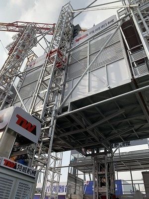 Elevador para edificios de doble mástil SC800, elevador de material de gran altura de 8 toneladas