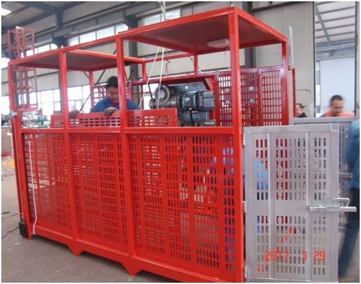 Cajera de la parte superior abierta 2 toneladas 22 m/min Elevación de materiales de construcción En el sitio de construcción Elevación del sitio de construcción