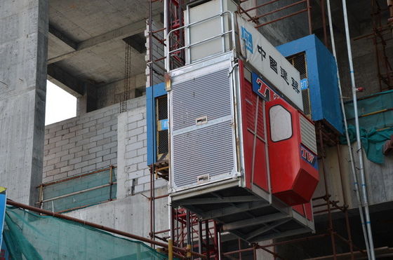 30 m/min Velocidad fija Elevador de elevación de pasajeros de construcción SC200
