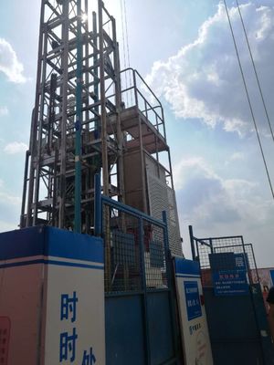 Buen precio SC200/200G elevador de eje elevador de edificio con material galvanizado en caliente Construcción de edificios Elevador ensamblado en el interior en línea